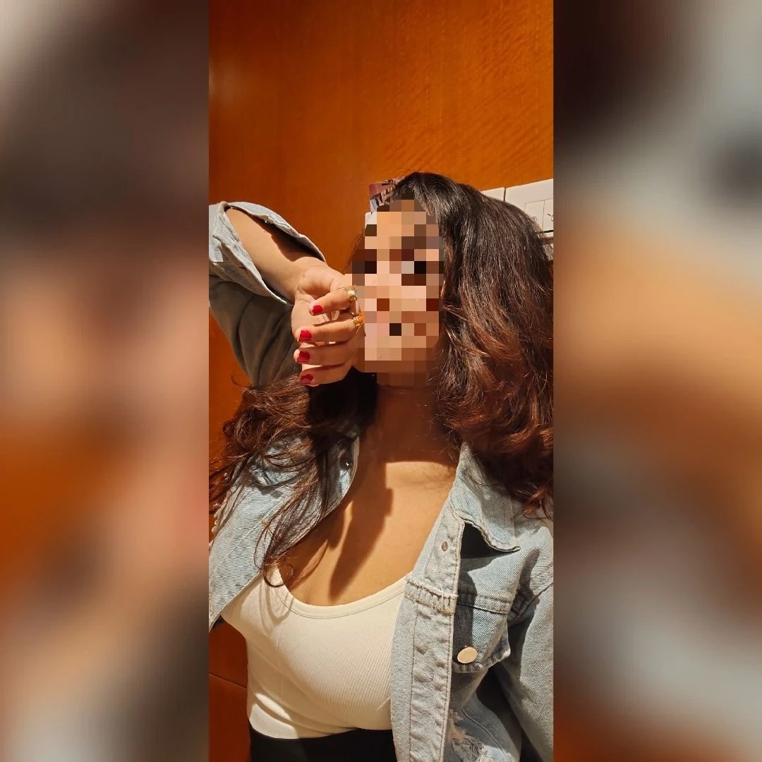 Tanisha – Indian escort in Kolkata — 3 / 4