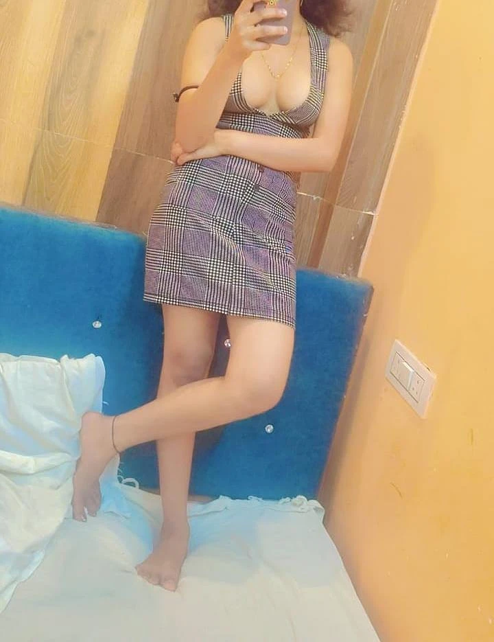 We are couple heigh prf 811/2755/045 – Hungarian escort in Lucknow — 3 / 4