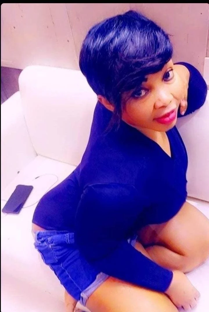 Belinda – escort in Jaipur — 2 / 4