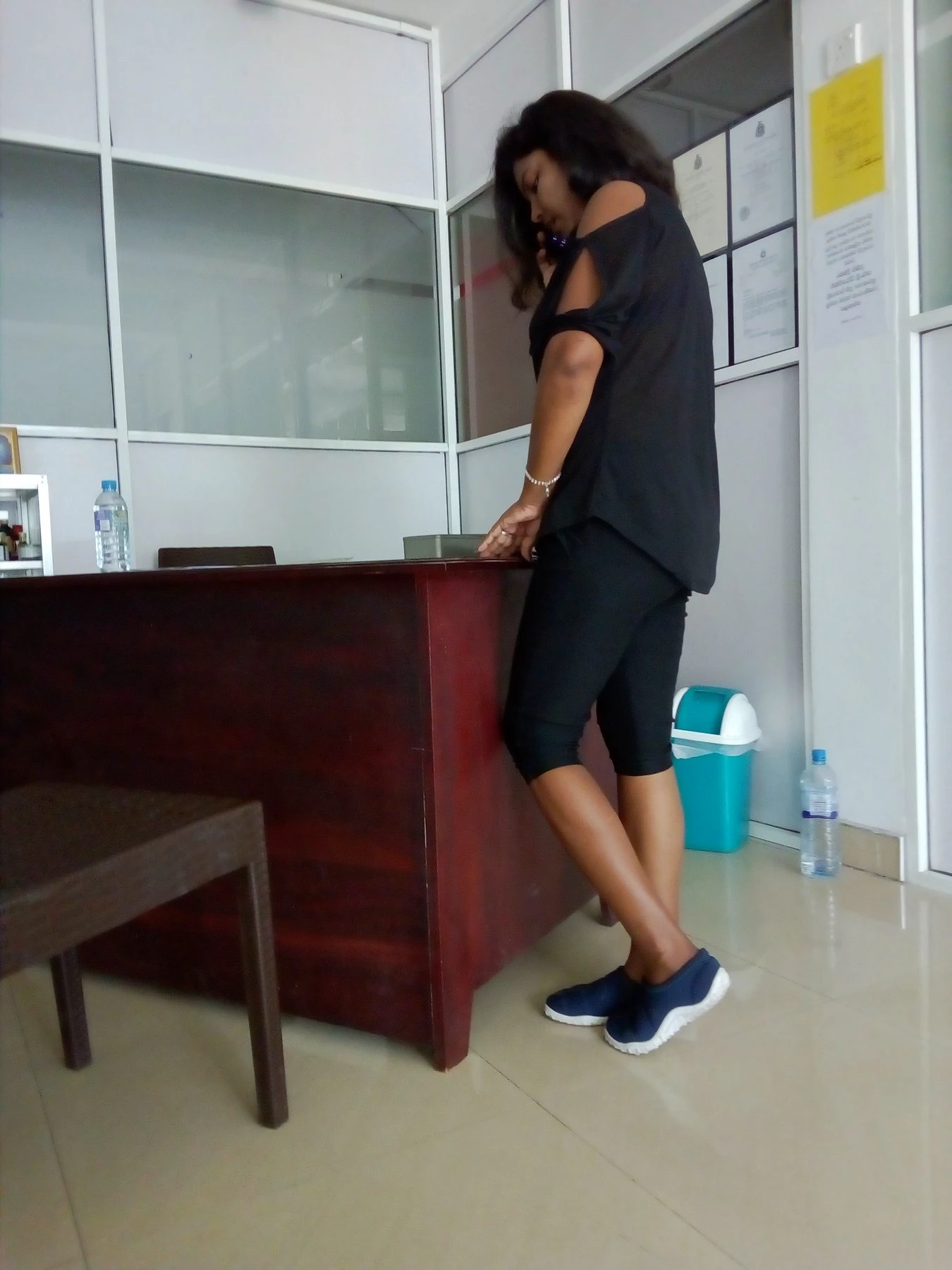 Mistress Nayomi – Sri Lankan dominatrix in Colombo — 4 / 5