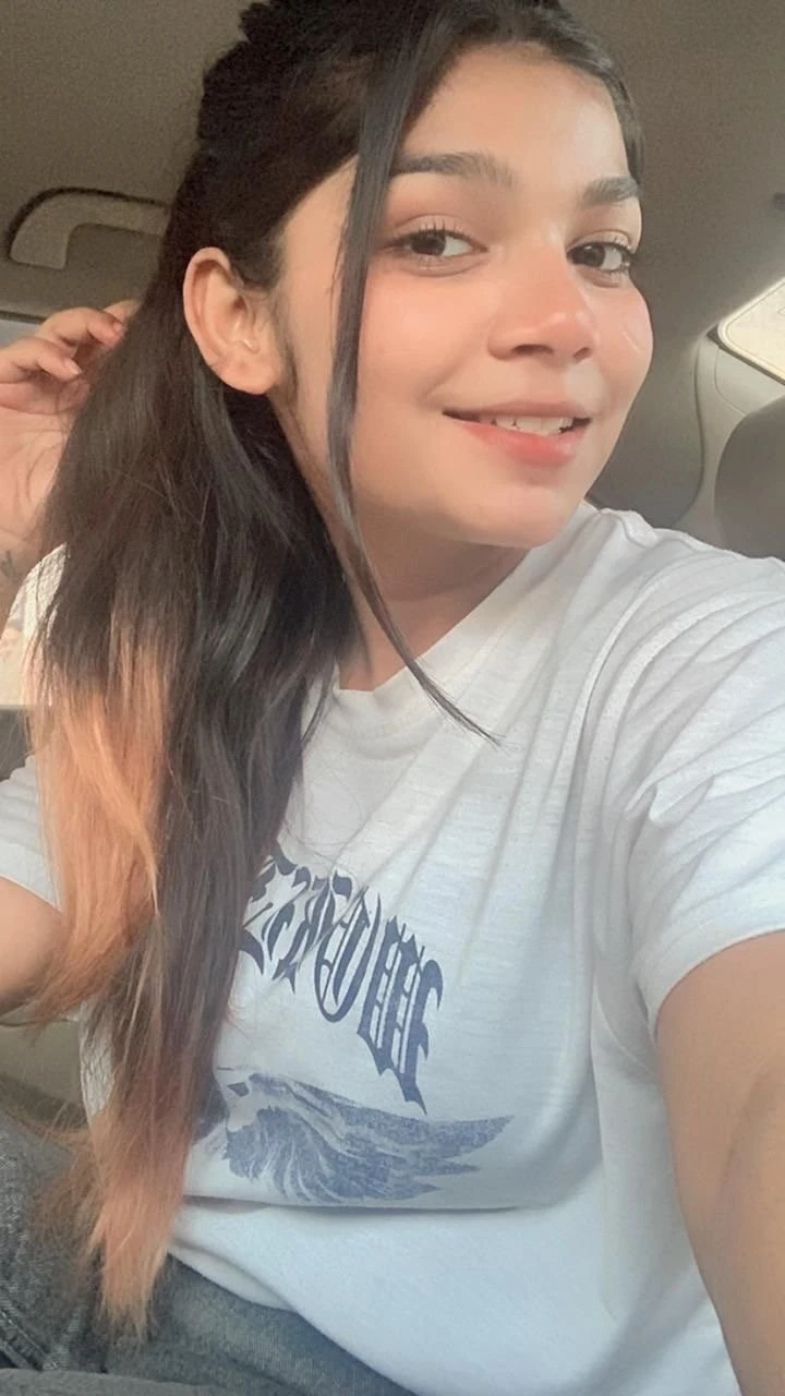 Myra Arora – Indian escort in New Delhi — 4 / 5