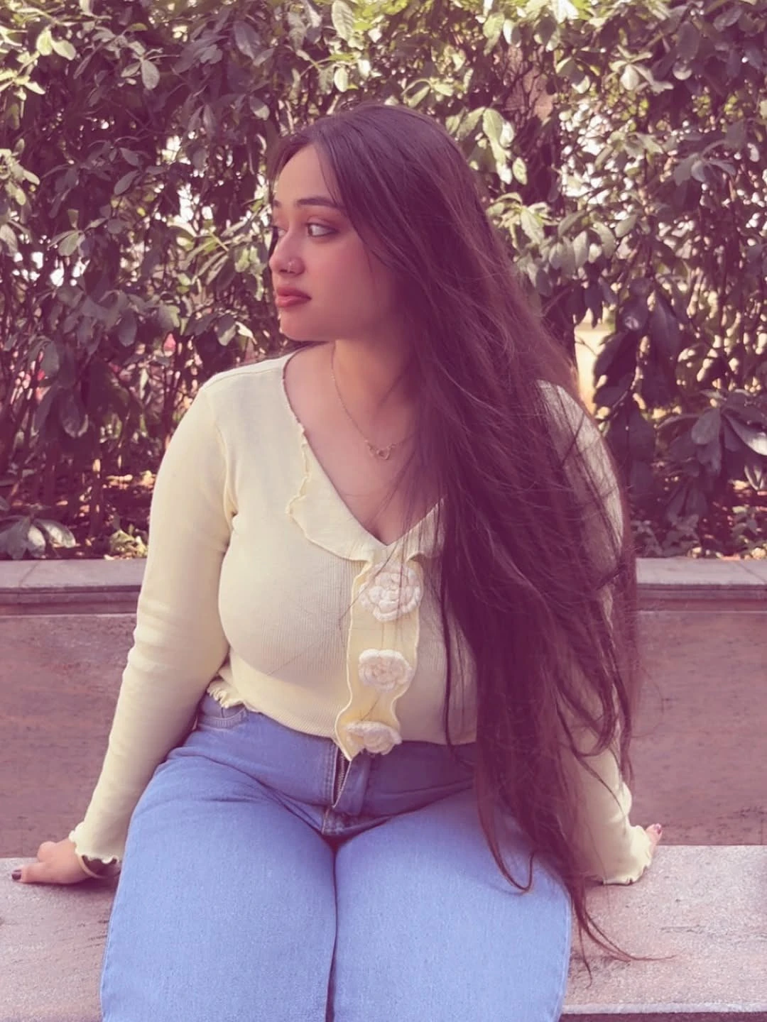 Amisha – Indian escort in Mumbai — 4 / 5