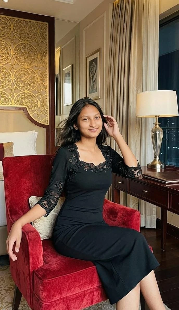 Megha Sharma – Indian escort in Hyderabad — 1 / 3