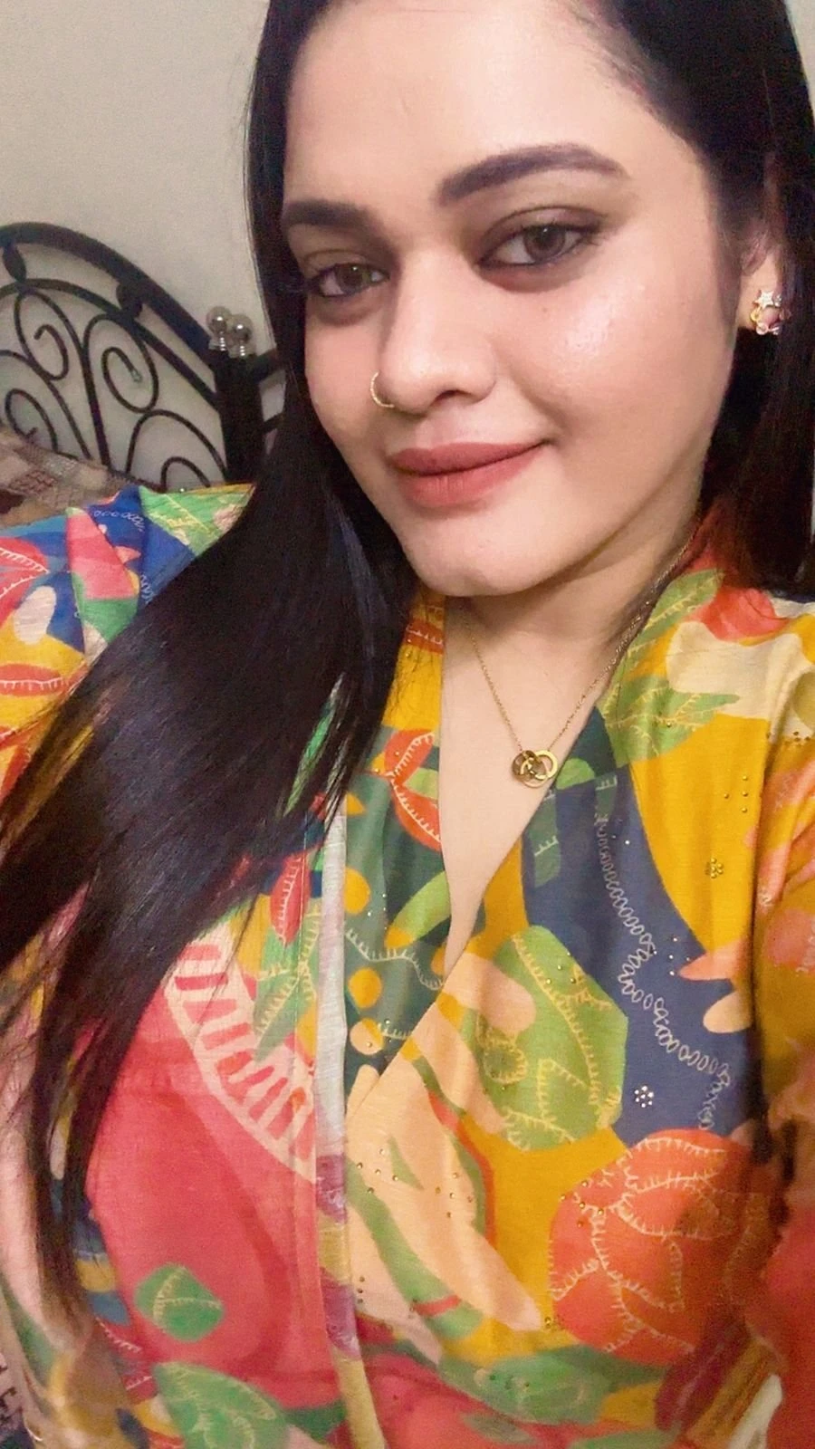 Khushi Roy Indipendent Escort – Indian escort in Jaipur — 1 / 12