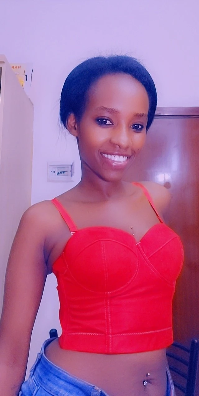 Zora Bana – South African escort in Beirut — 4 / 10