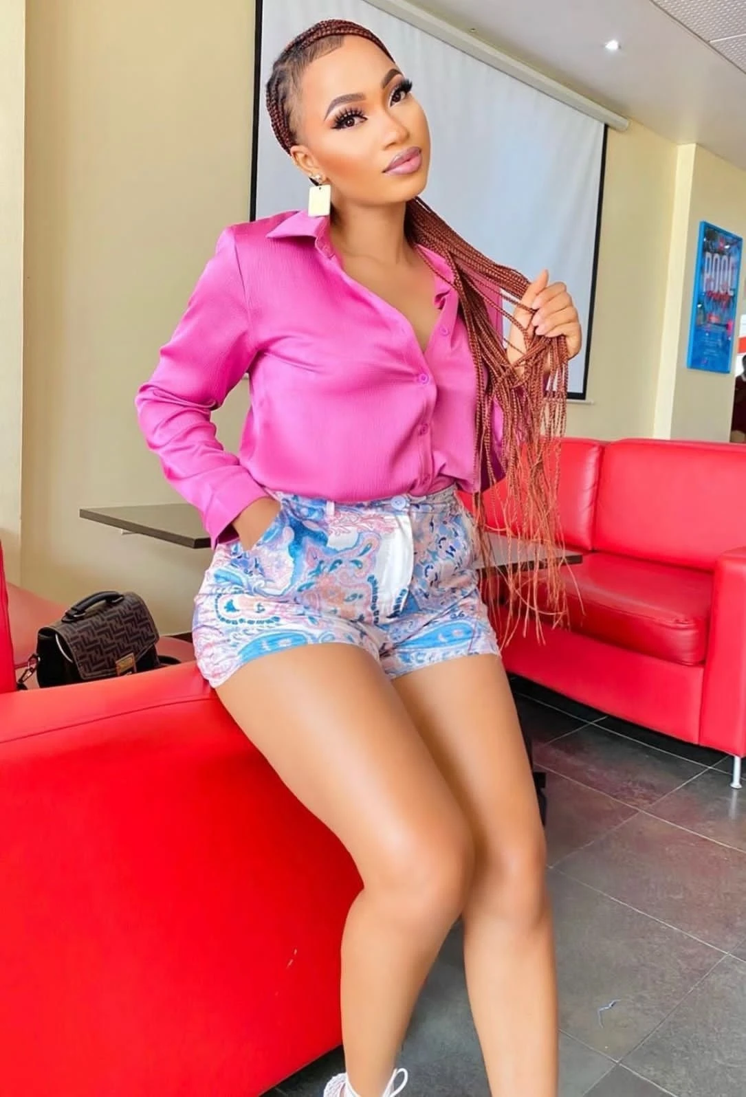 Sexy Juicy Celine – South African escort in New Delhi — 1 / 3