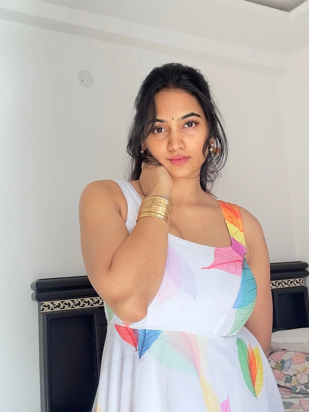 Kamakshi – Indian escort in Kochi — 5 / 8