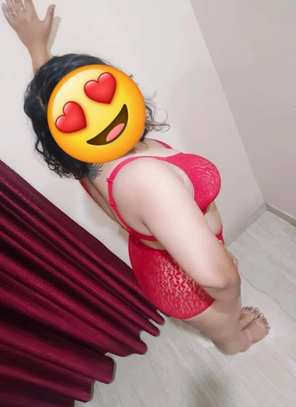 Payal...the blowjob queen – Indian escort in Mumbai — 7 / 9