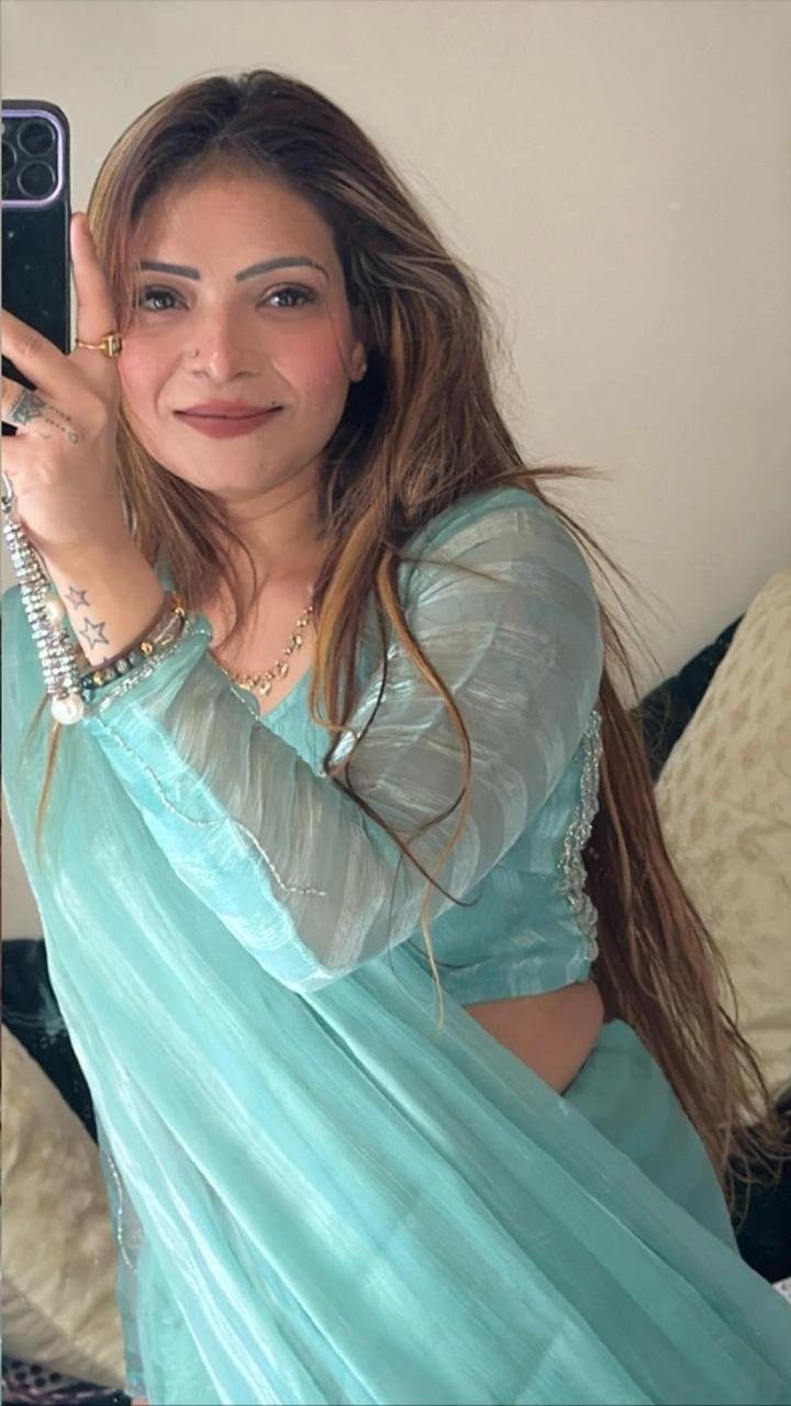 Angel Full Cash Payment – escort agency in Surat — 25 / 29
