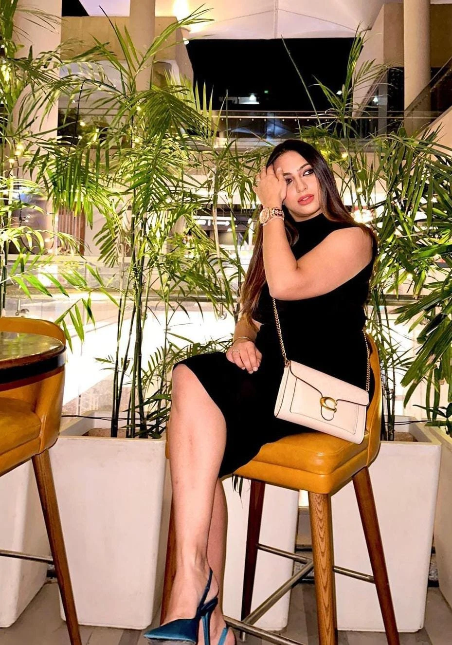 Avani Escorts No Advance – Indian escort in Hyderabad — 5 / 14