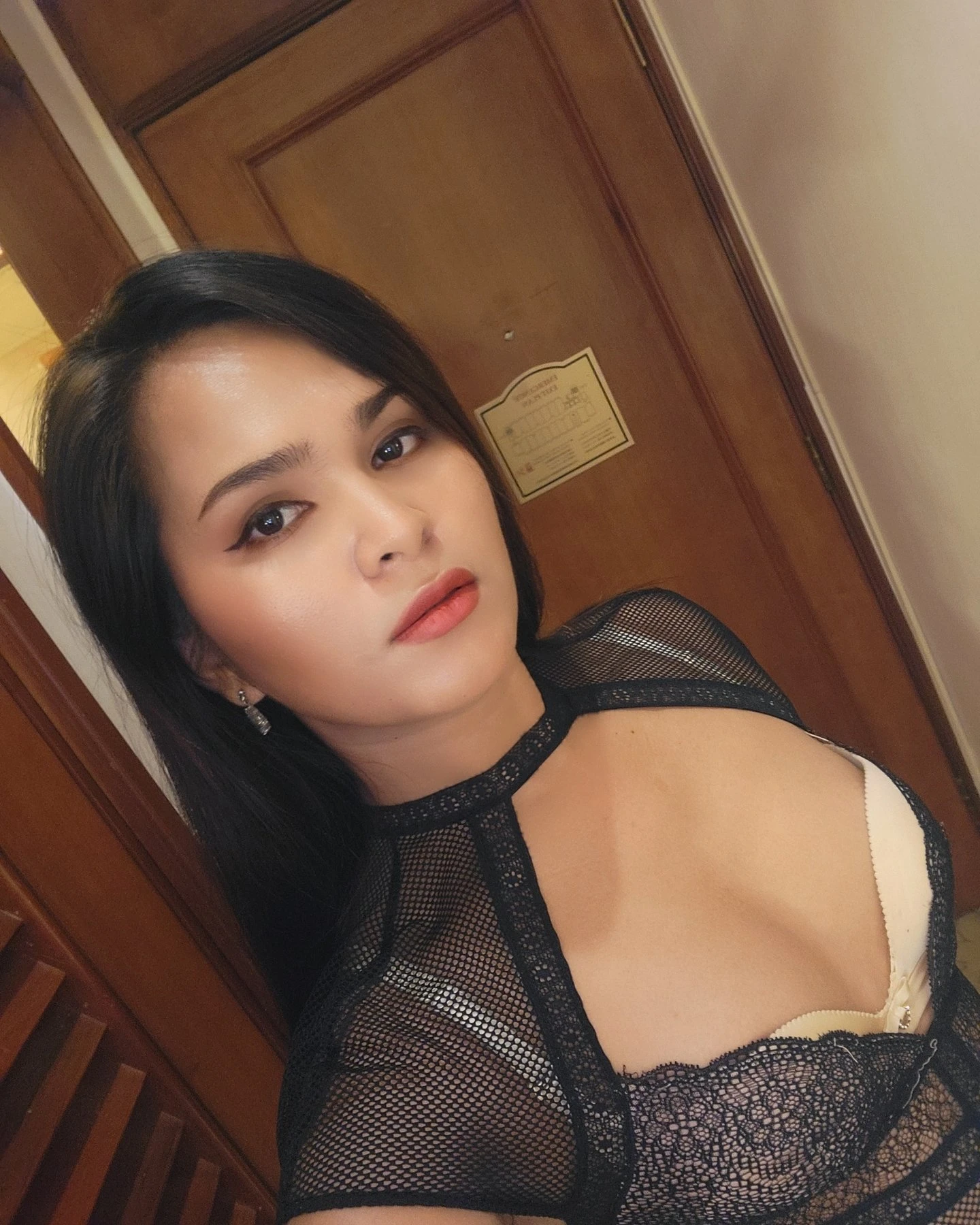 Lily – Spanish escort in Hong Kong, Escort, Hong Kong