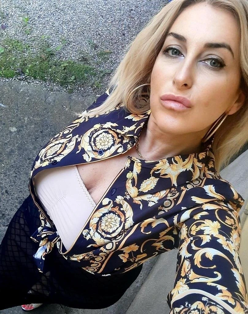 Sexxymamii – Romanian companion in Bucharest, Escort, Bucharest
