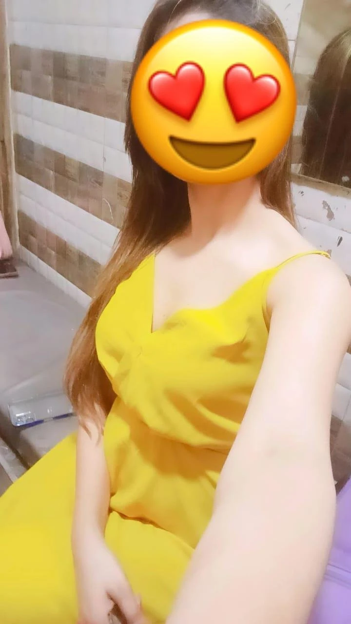 Shelley – Indian escort in New Delhi — 4 / 8