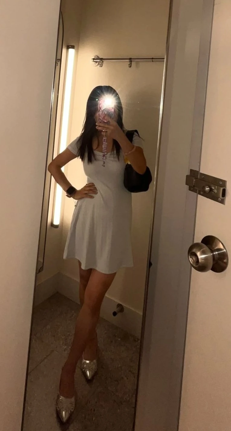 Shruti – Indian escort in Pune — 1 / 3