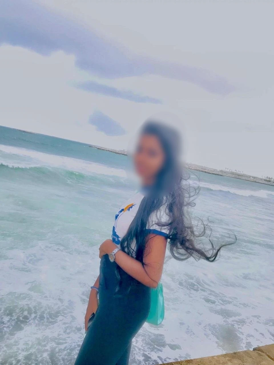 Janu – Sri Lankan escort in Colombo — 2 / 3