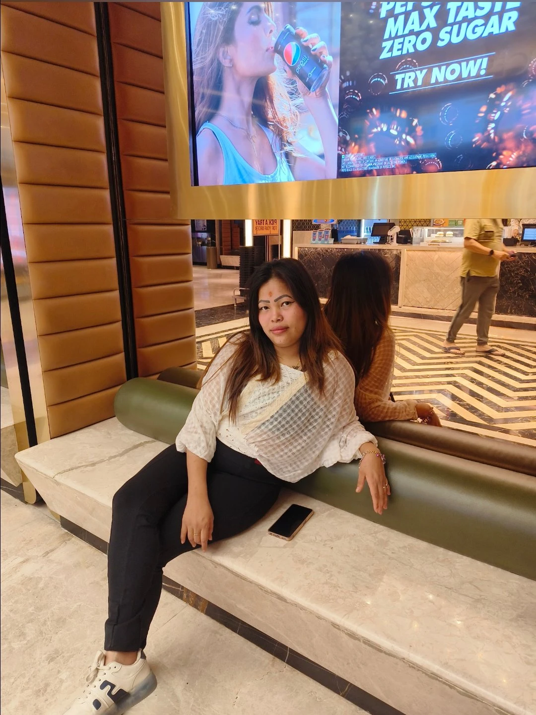 Jasmine – Indian escort in New Delhi — 1 / 2