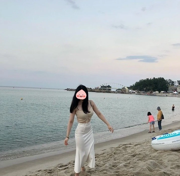 Sunny Korean – South Korean escort in Seoul — 3 / 5