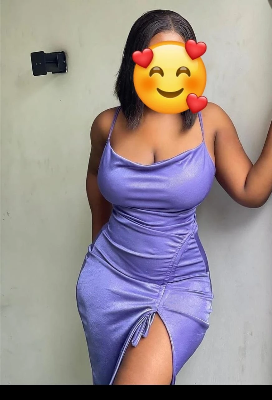 Hot Sexy African Girl – South African escort in Hyderabad — 2 / 5