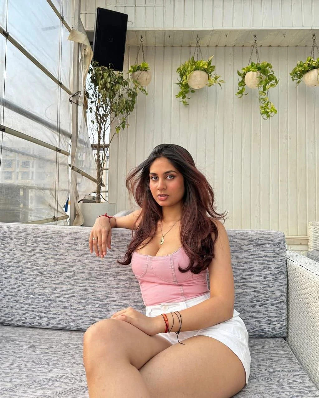 Harshitha P – Indian escort in Pondicherry — 2 / 3