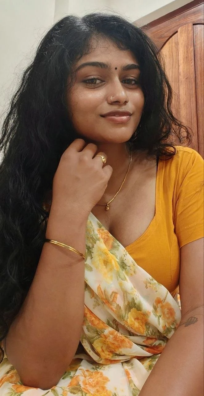 తెలుగు కాలేజీ అమ్మాయిల ఆంటీలు ఇప్పుడు అం – Indian escort in Hyderabad — 1 / 4