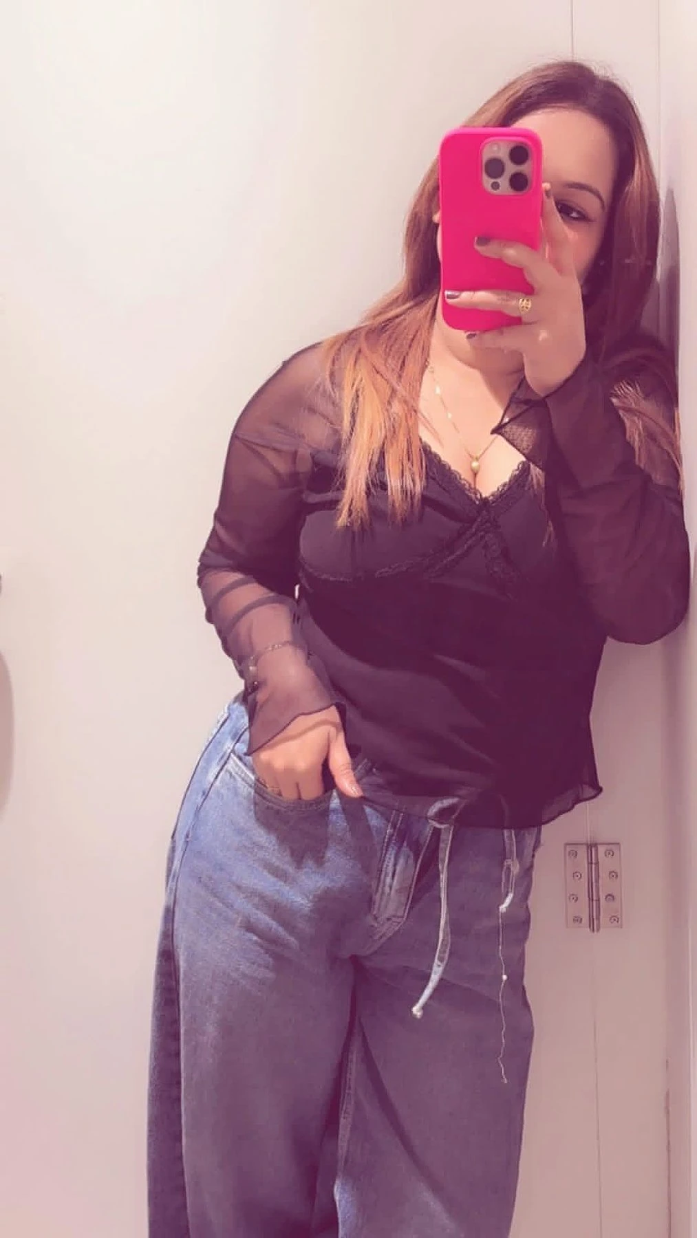 Aalya – Indian escort in Kozhikode — 4 / 5