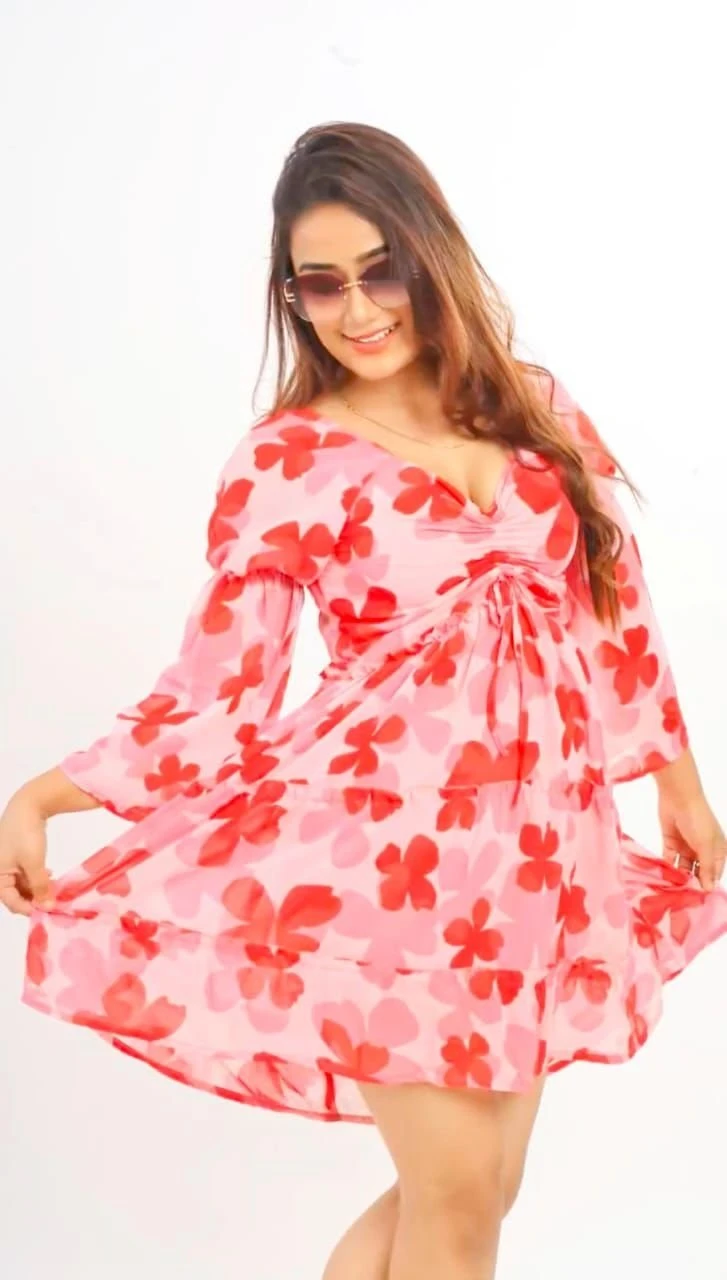Neha – Indian escort in Noida — 2 / 3