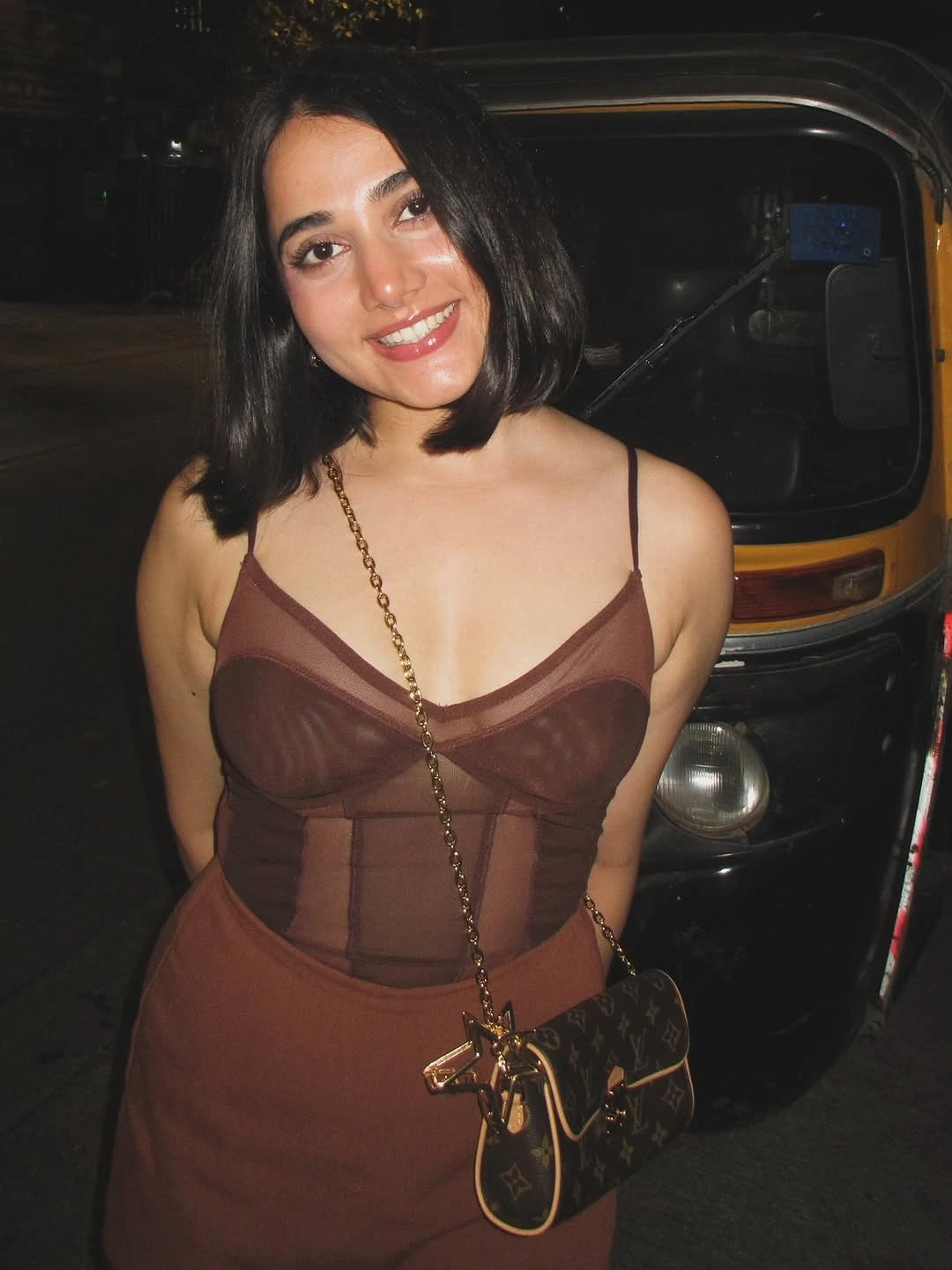 Chavvi – Indian escort in Mangalore — 7 / 8