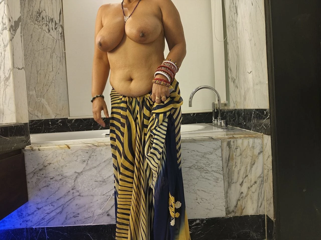 Muduni – Indian escort in Kathmandu — 2 / 5