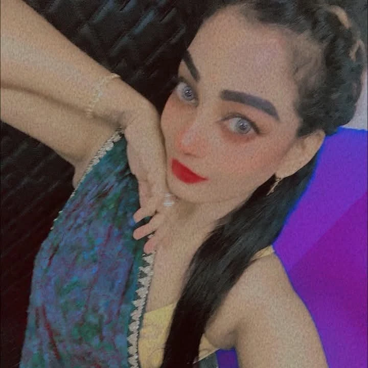 Nathasha – Sri Lankan escort in Colombo — 5 / 6