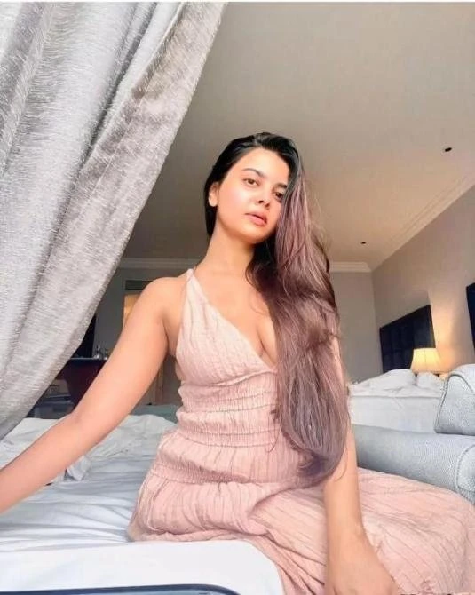 3★4★5★ Hotels Escorts Cash on Delivery – – Indian escort in Noida — 3 / 5