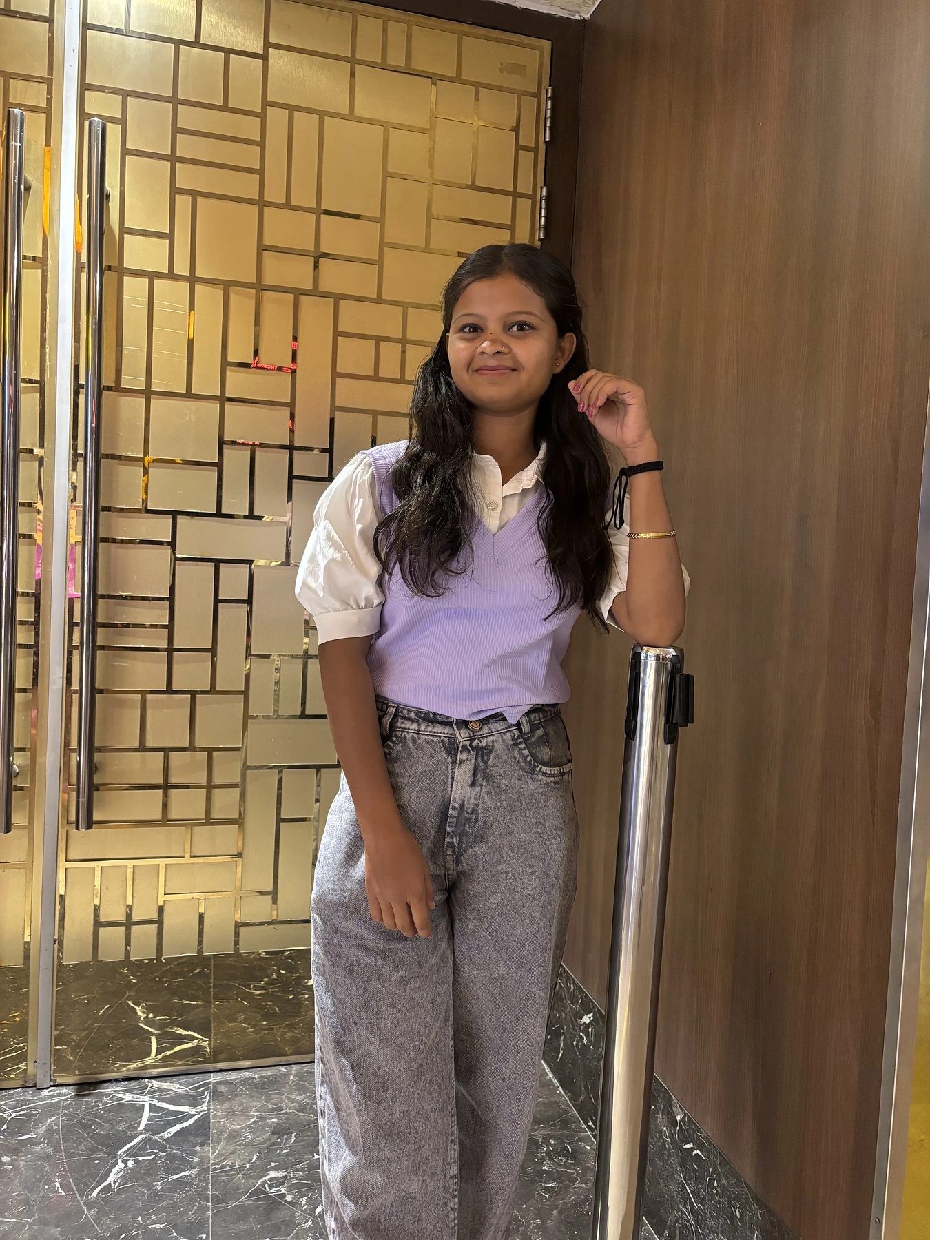 Dipika (meet & cam) independent – Indian escort in Hyderabad — 9 / 10