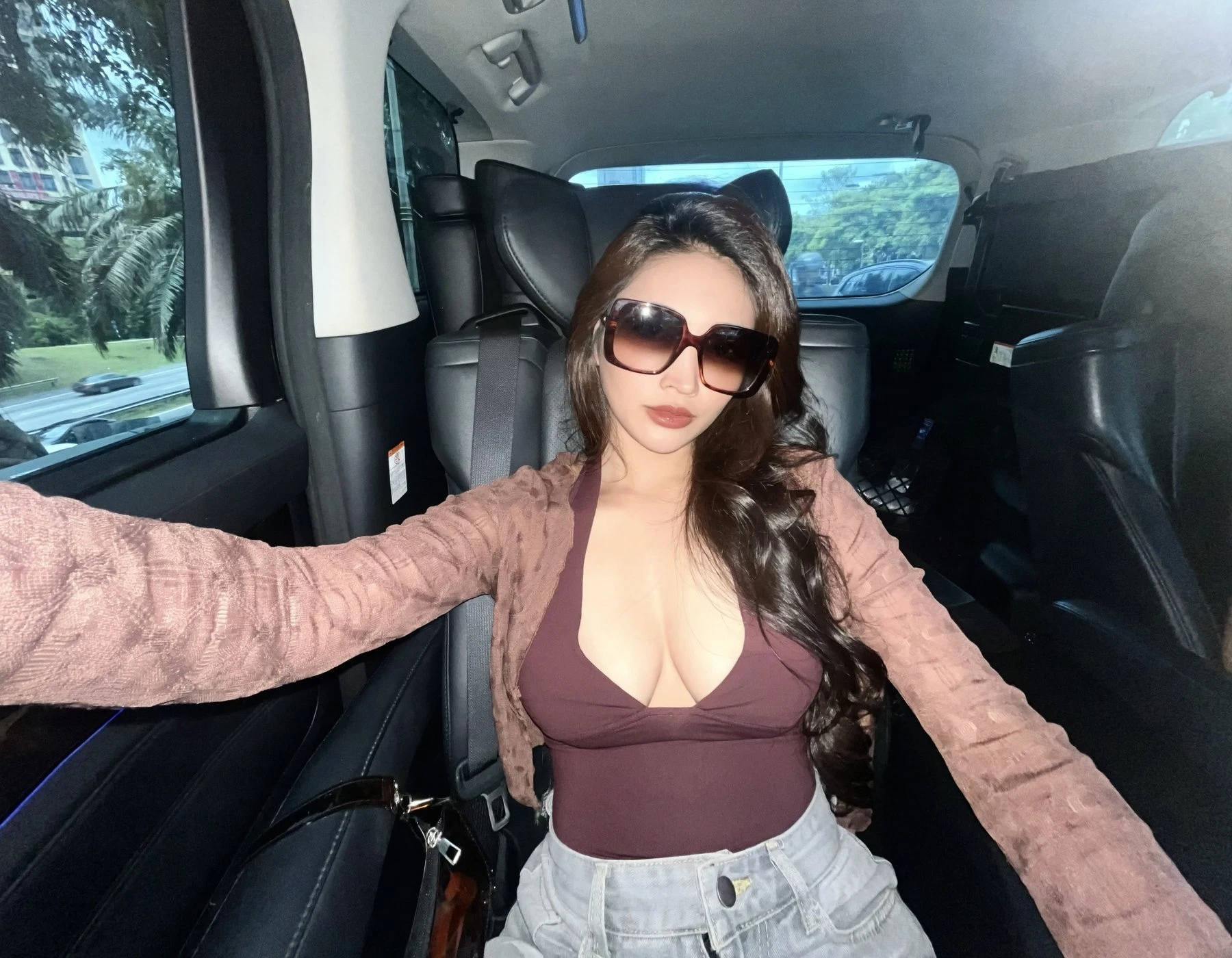 Archana – Indian escort in Weligama — 3 / 6