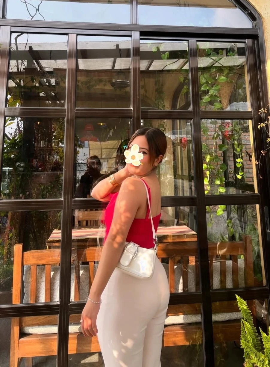 Experience the Ultimate Companion – Nepalese escort in Kathmandu — 2 / 5