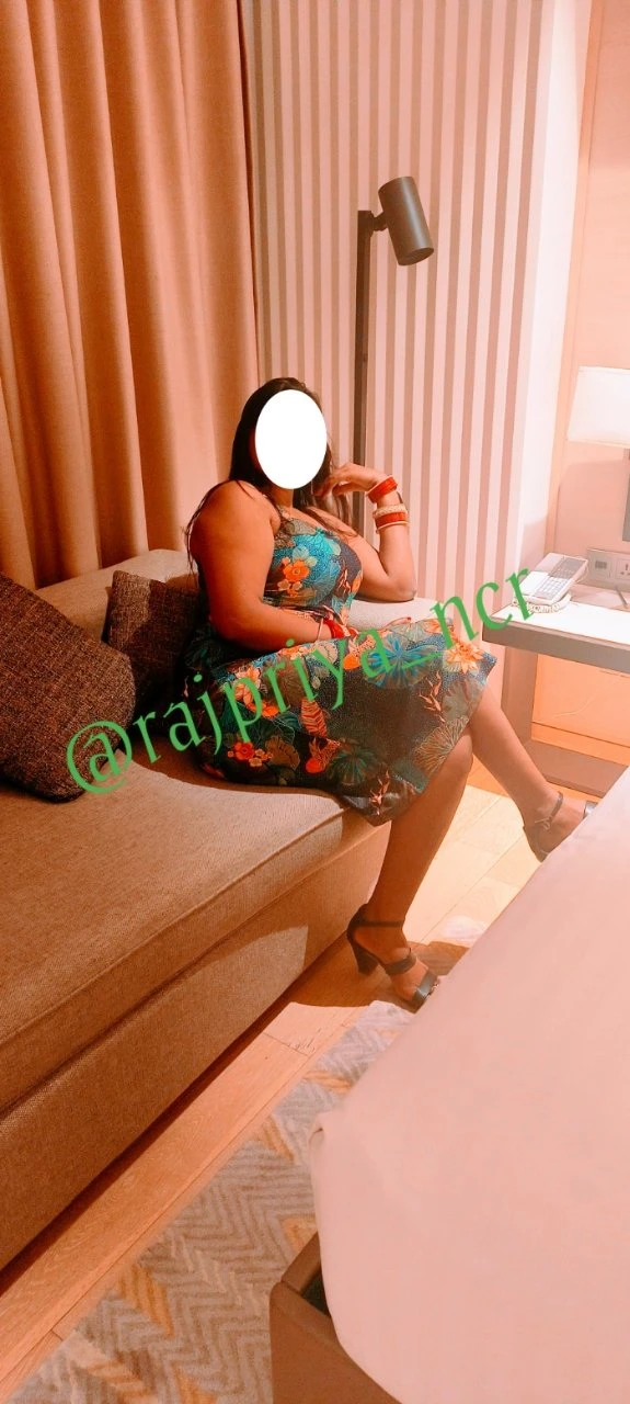 Raj Priya – Indian companion in Noida, Escort, Noida