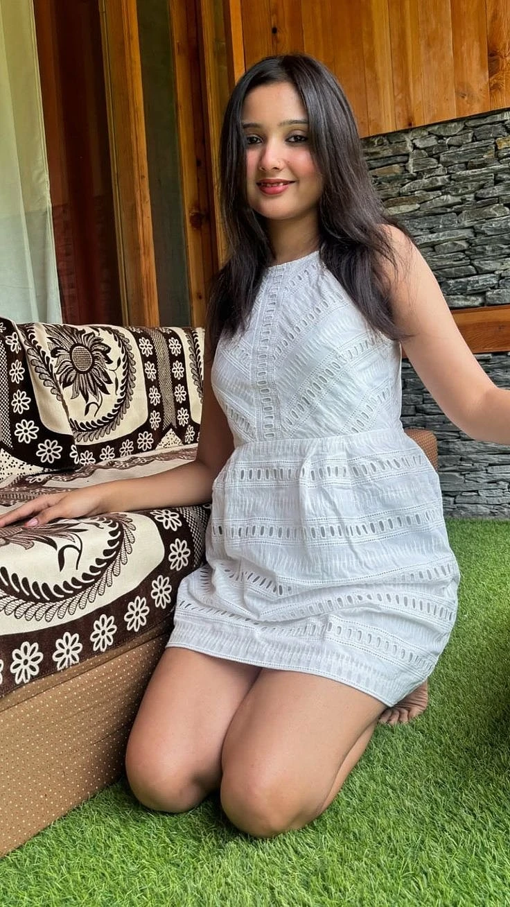 Anushka Incall Outcall – Indian escort in Jaipur — 5 / 7
