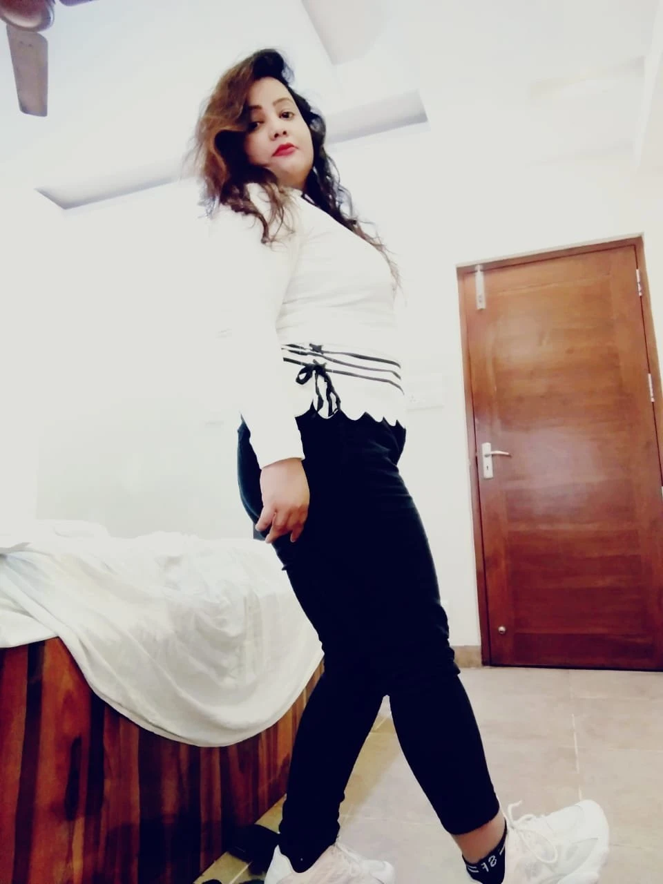 Arohi Escort Kochi – Indian escort in Kochi — 2 / 4