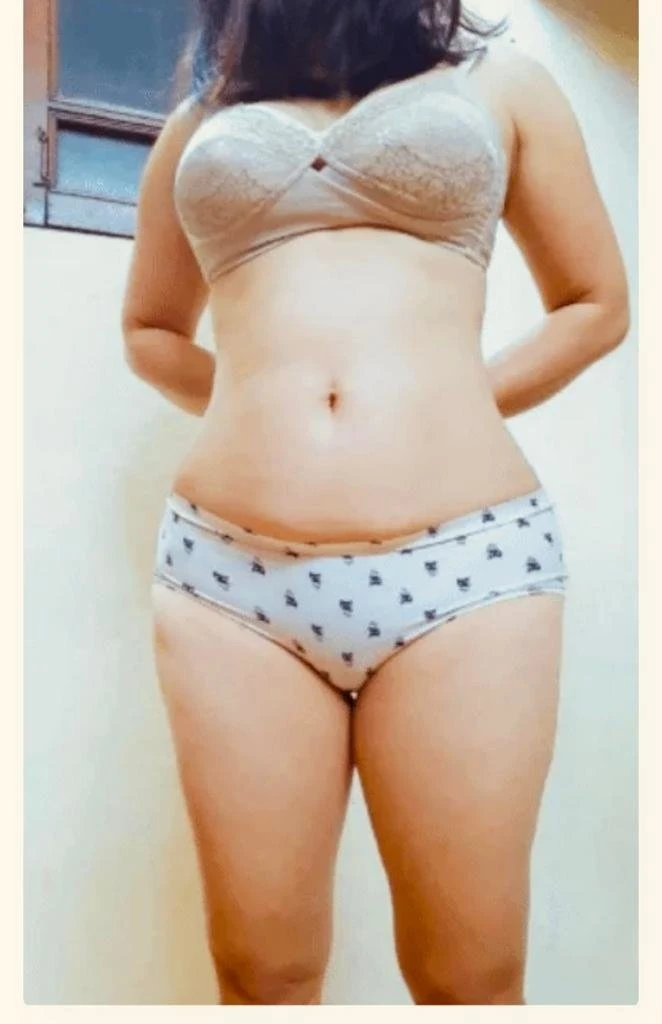 Dananjani Independent Model – Solomon Islander escort in Colombo — 2 / 4
