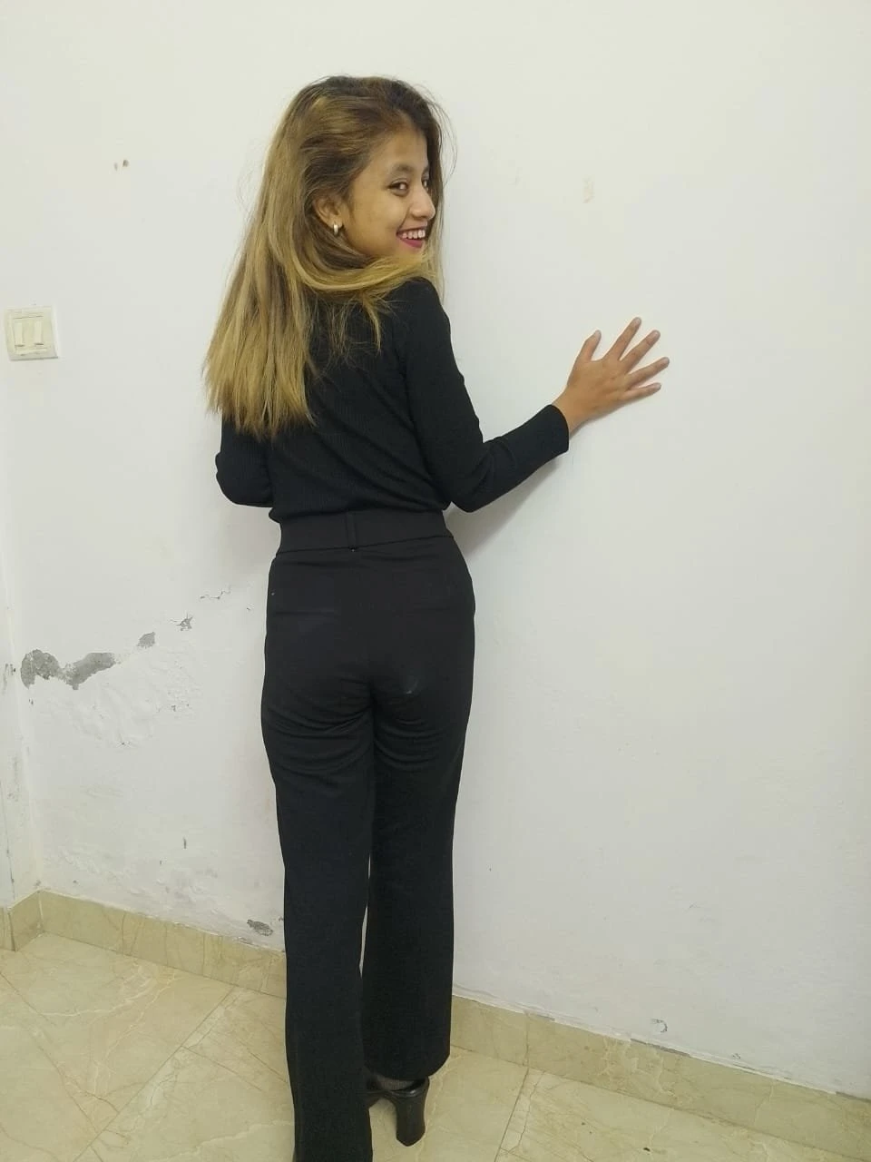 Akruti Independent Video Confirmation – Indian escort in New Delhi — 5 / 11