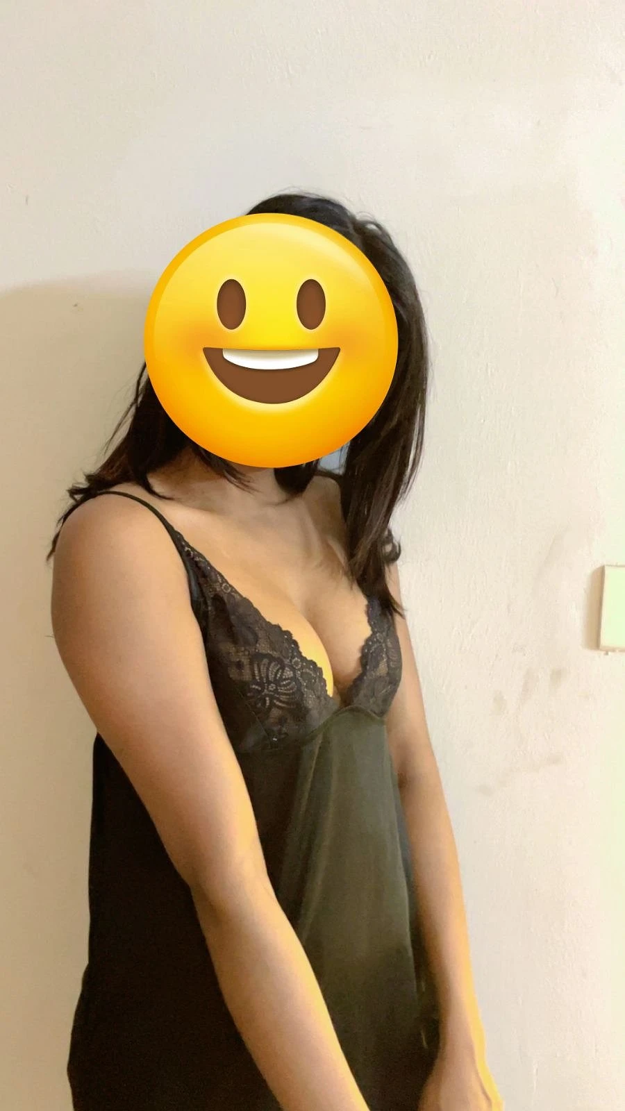 Saniya – Indian escort in Noida — 3 / 8
