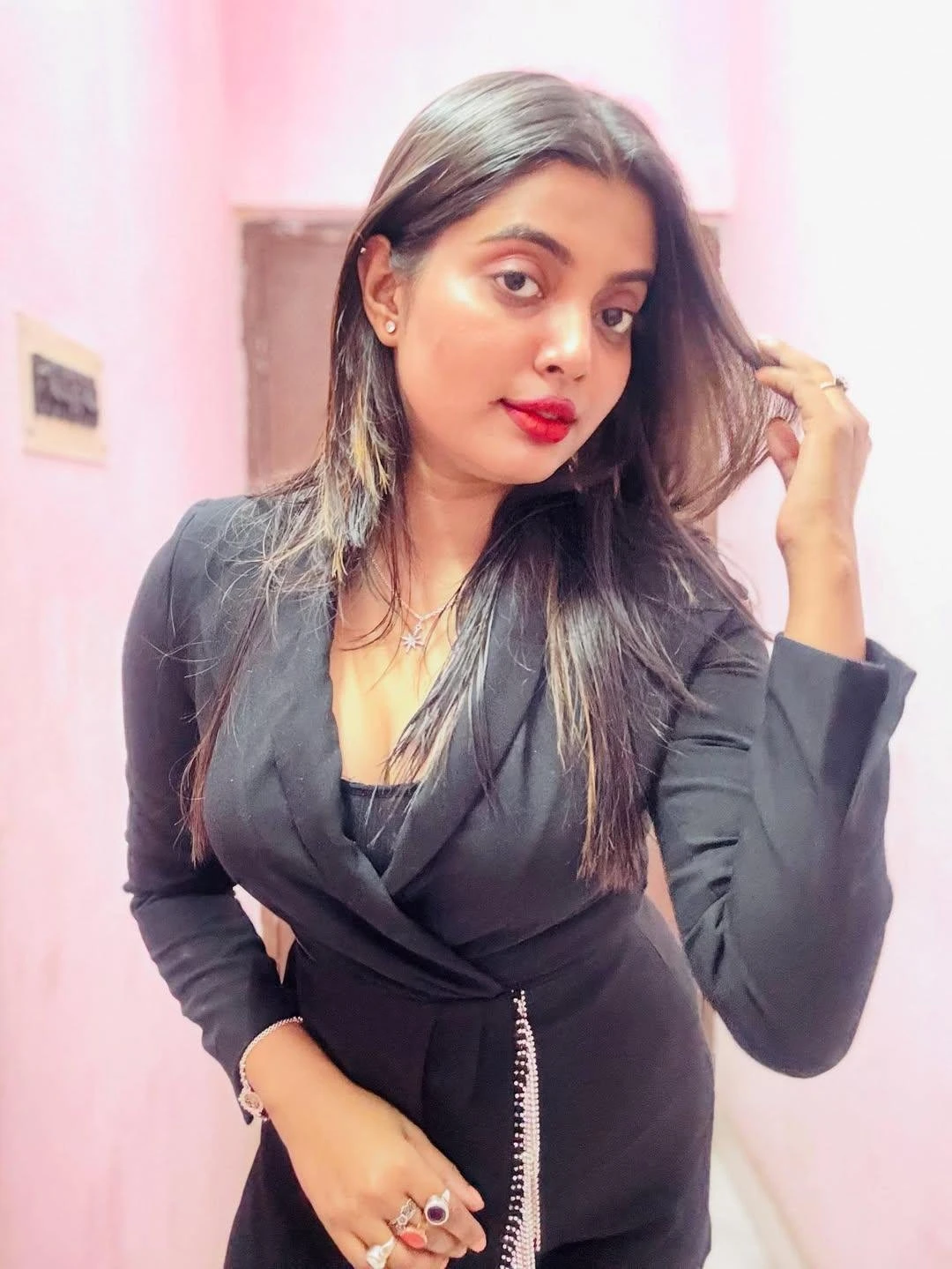 Indore 24*7 Call Girl Services Availa – escort in Indore, Escort, Indore