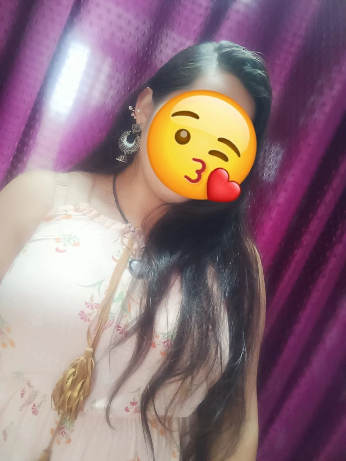 Honey – Indian escort in Hyderabad — 2 / 6