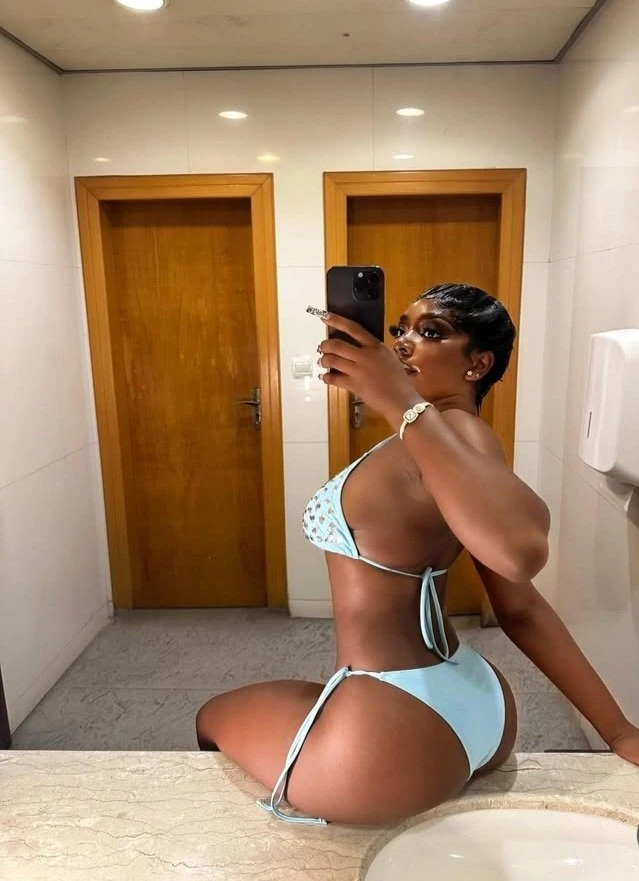 Rose – Kenyan escort in Erbil — 2 / 4