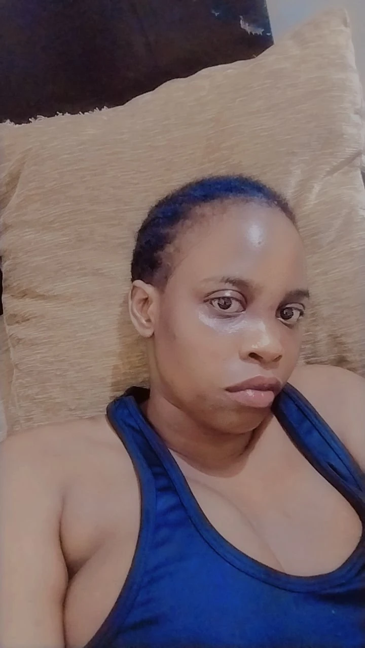 Shantal – Ugandan escort in Hyderabad — 1 / 2