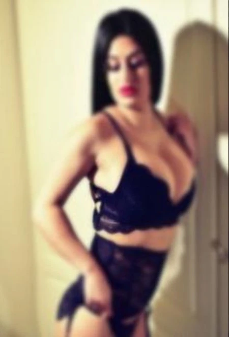 Aysha – Colombian escort in Dublin — 5 / 7