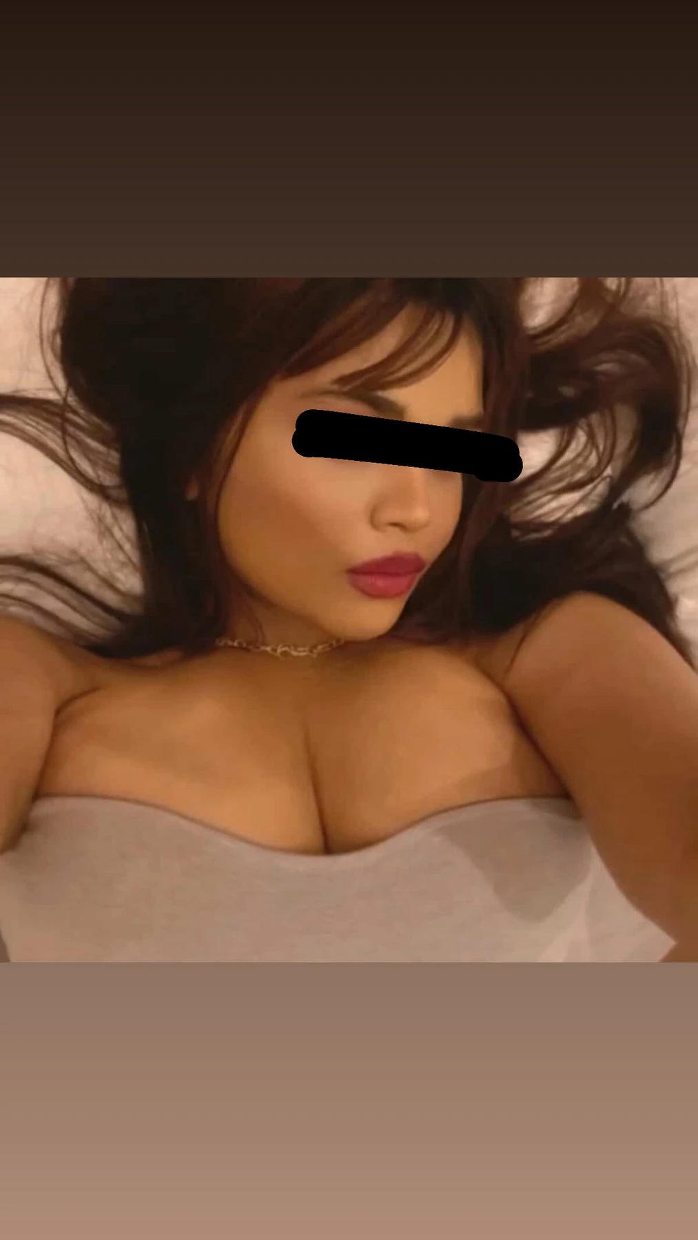 Aditi Companion – Indian escort in Mumbai — 3 / 4