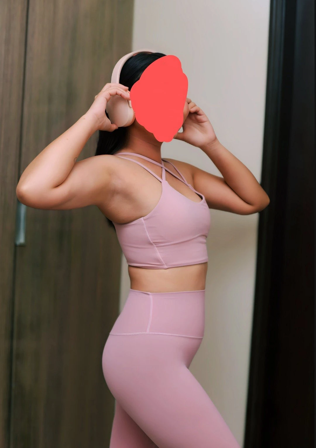Relaxing Nuru Body to Body Massage by La – Sri Lankan escort in Colombo, Escort, Colombo