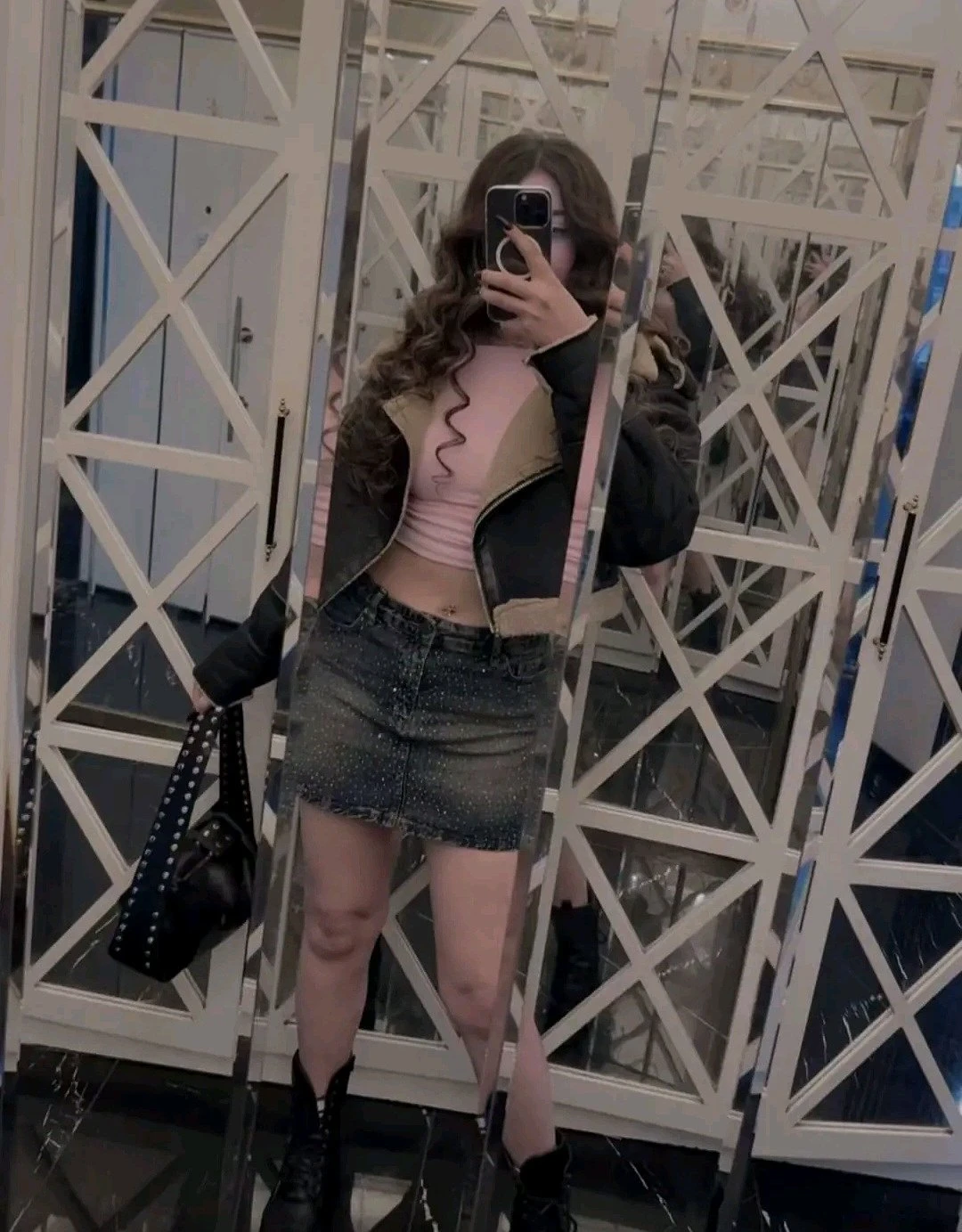 Nana – American escort in Beirut — 4 / 7
