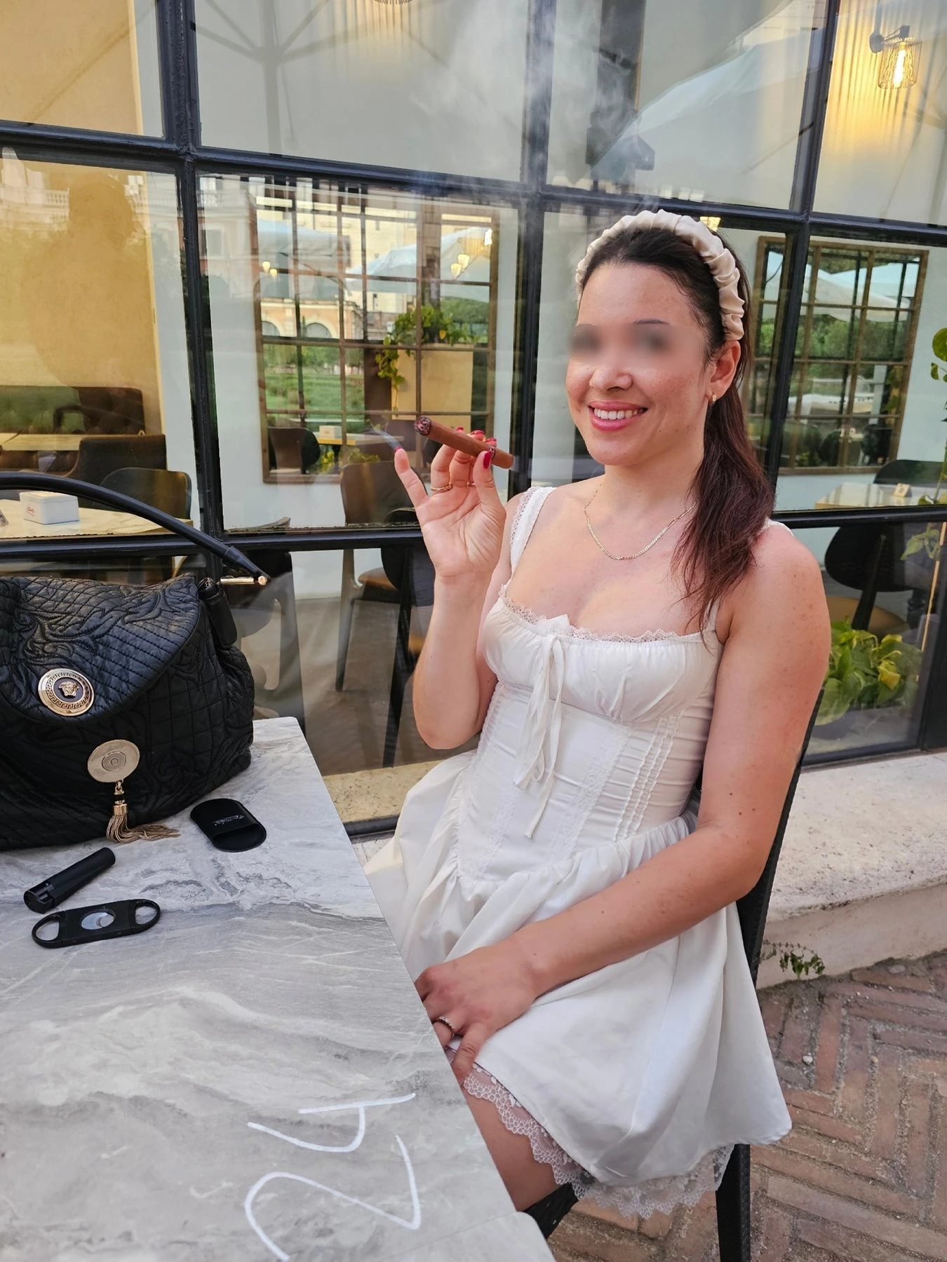 Angelina Harlow – British escort in Mumbai — 10 / 13