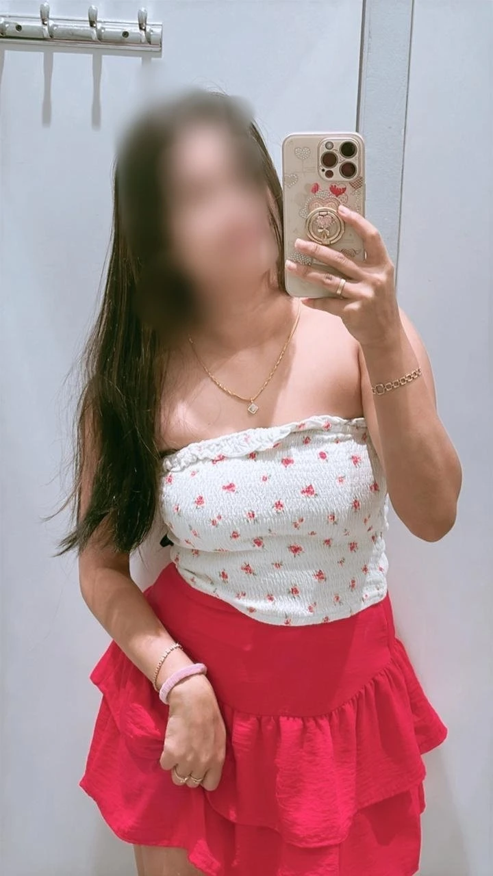 Cam session real meet available now – Indian escort in Hyderabad — 2 / 5