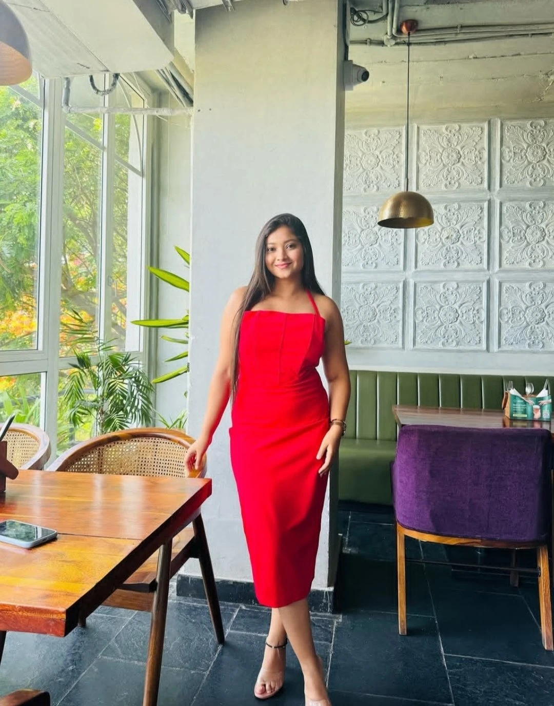 Soniya Jaiswal – Indian escort in Pune — 2 / 4